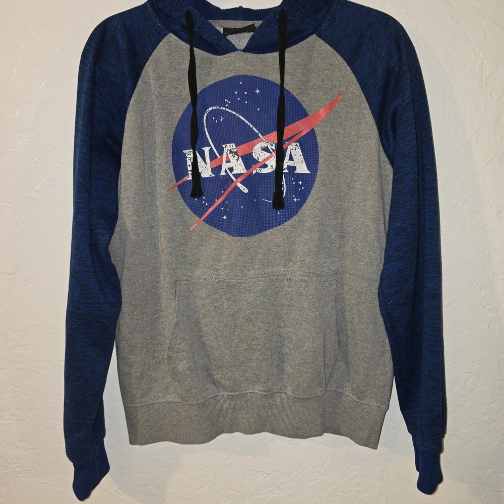 Nasa Chemistry Pullover Hoodie Size Medium Sweater 100% Polyester raglan style